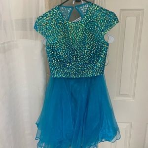 sherri hill homecoming dress